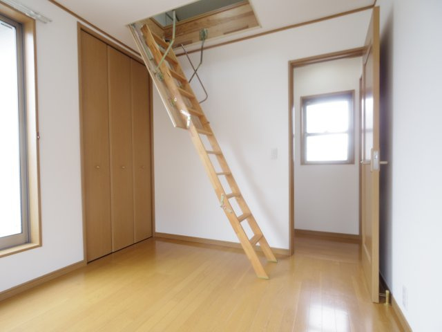 新川町２丁目貸家の内装