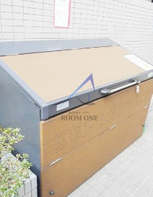 ハイツ桜の設備|敷地内ごみ置き場です。