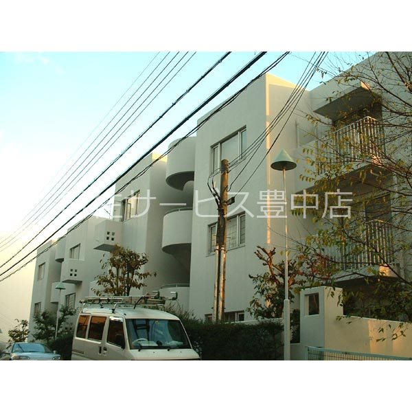日興雲雀丘花屋敷ガーデンホームズ　Ｃ棟