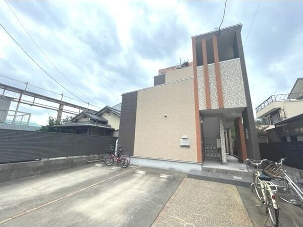 グランビル上小田井の駐車場