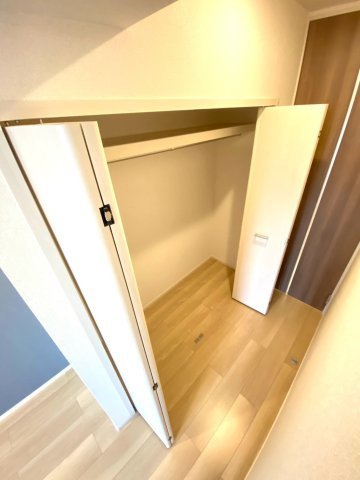 【独立洗面台】 | ホワイトタウン　Ａ | ※同タイプのお写真です