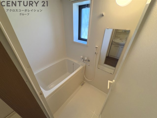 シンプルで使いやすい浴室です！