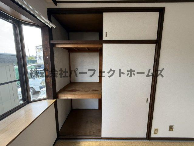 桜丘町戸建　賃貸の収納|収納豊富です
