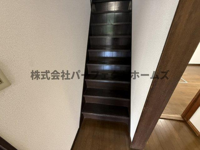 桜丘町戸建　賃貸の内装|おしゃれな内装です