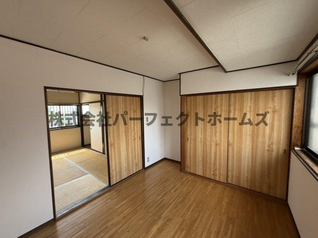 桜丘町戸建　賃貸の洋室|洋室です