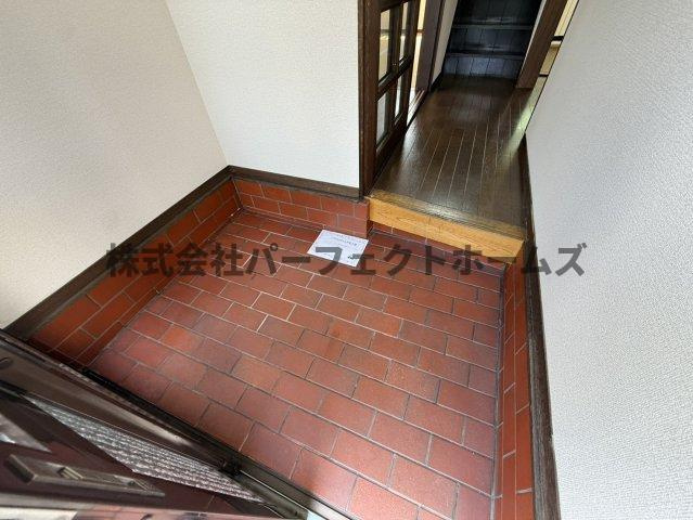 桜丘町戸建　賃貸の玄関|きれいな玄関です