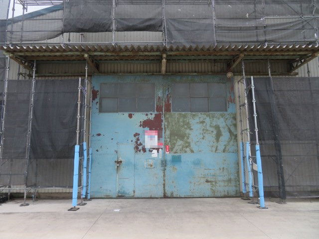 三郷市彦沢１丁目の倉庫の外観