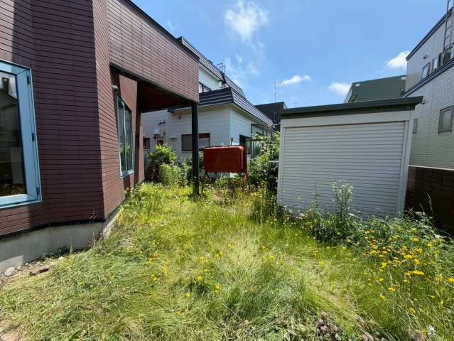 西野５条５丁目の庭