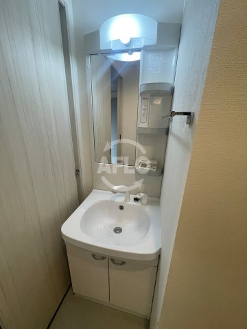 岩伸ヴィルブーケ湯里の独立洗面台|岩伸ヴィルブーケ湯里　独立洗面台