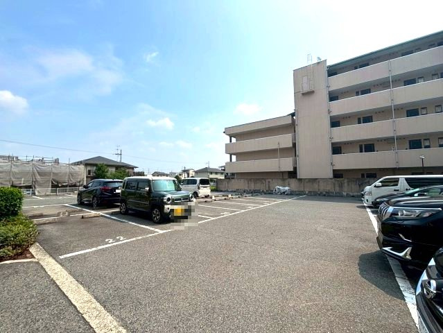 シィダーヴィレッジの駐車場