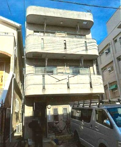 御影石町2丁目の駐車場|RC造　土地面積29.01坪
駐車も楽々　前面６ｍ道路に面した住まい
