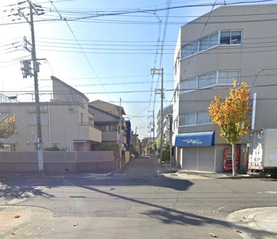 御影石町2丁目の周辺