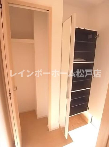 ブライト　スクエアのその他|落ち着いた時間を過ごせるバルコニーです
