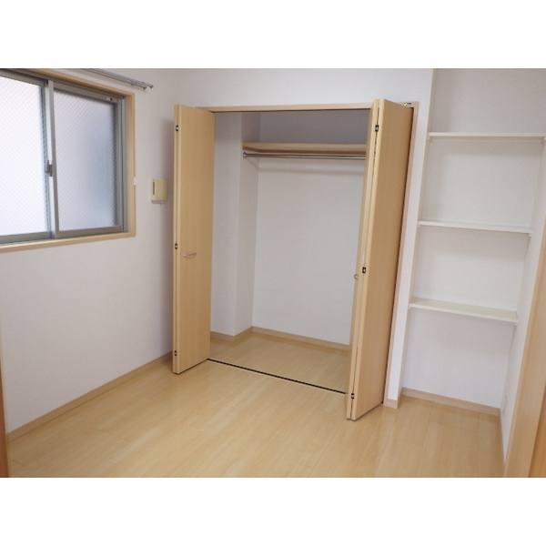 sun marchの収納|同マンション別部屋：参考写真