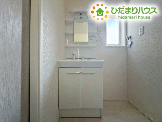 いわき市久之浜町久之浜字東町　新築戸建の独立洗面台|暮らしを快適に変えるシャワー付洗面台☆彡