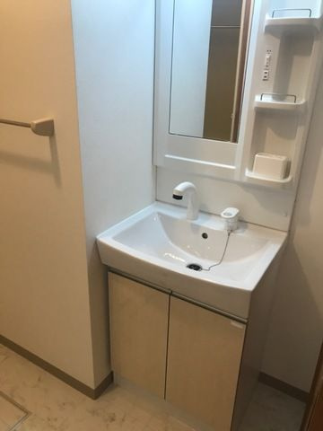 ハッピースタイルＡの洗面所|広い洗面スペース