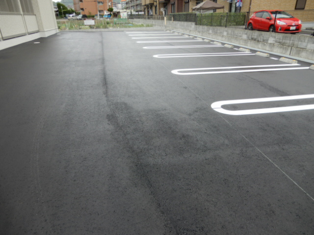 セジュール・T・青山西の駐車場