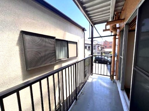 北区志茂３丁目の賃貸マンションのバルコニー