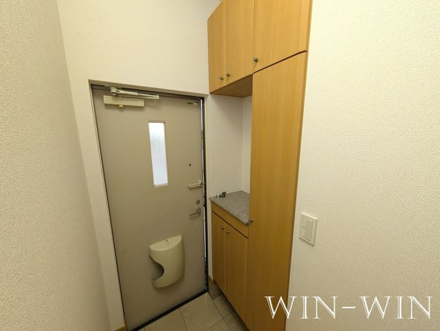 カーサフィオーレ Bの玄関|イメージ（同建物内・同間取りの写真）