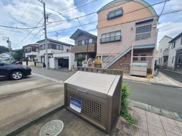 ａｒｇ０１の駐車場|マンション専用敷地内ゴミ置場