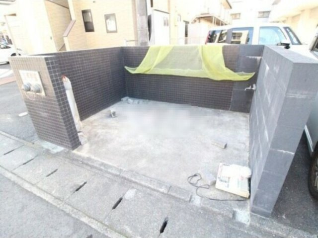 本多ハイツ長門石の設備