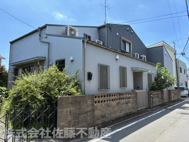 『鴻巣駅』東口10分。アトリエのある中古戸建