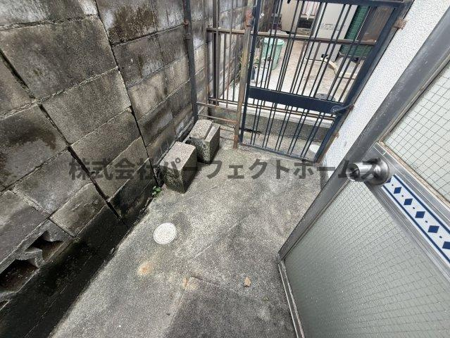 星丘3丁目戸建　賃貸の設備|勝手口