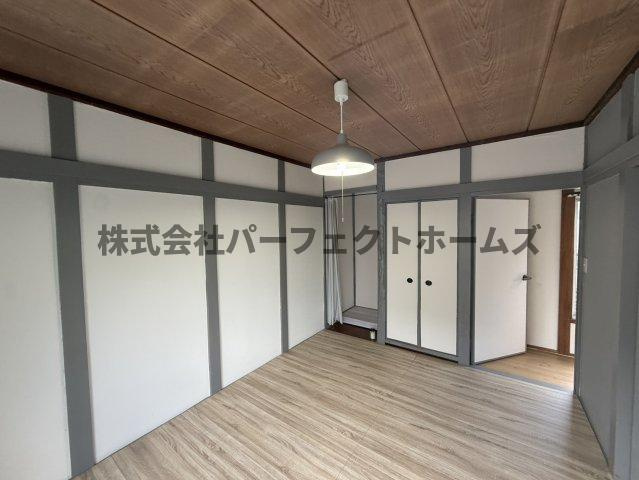 星丘3丁目戸建　賃貸の洋室|明るい洋室です
