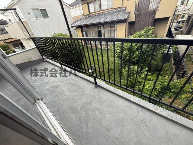 星丘3丁目戸建　賃貸のバルコニー|バルコニーがあります