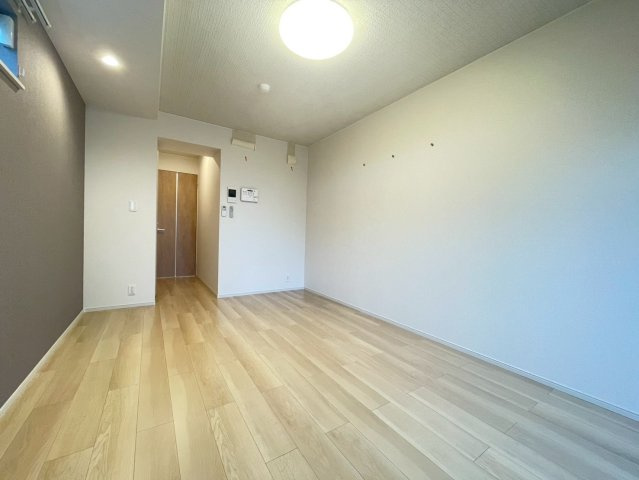 【寝室】 |  ホワイトタウン　Ａ | ※同タイプのお写真です