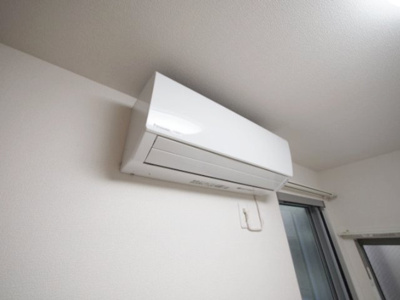 【設備】 | アーベイン南太田 | 快適に過ごせるエアコン付