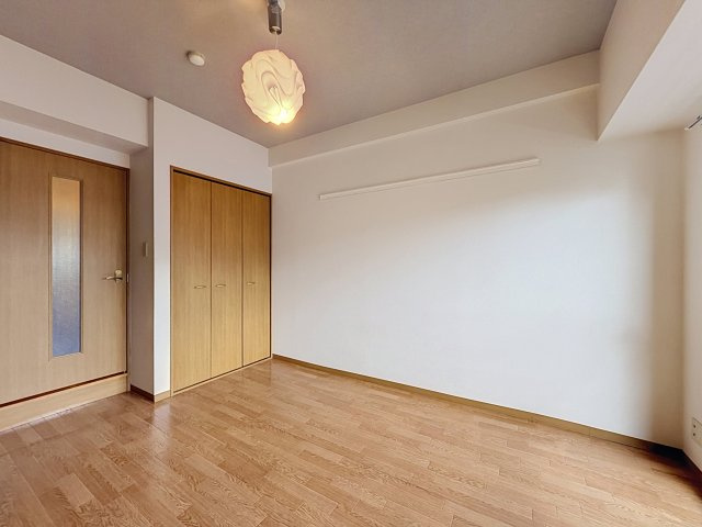 フルーレ住之江の洋室