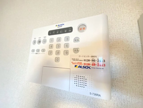 【セキュリティ】 |  ホワイトタウン　Ａ | ※同タイプのお写真です