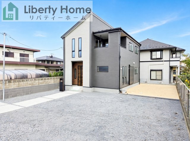第1土浦市中高津　新築戸建の外観|ご予約をいただければ、『平日の空いた時間』『周辺物件まとめて見たい』『1件だけ見たい』ももちろん可能です♪
お気軽にお問合せください♪