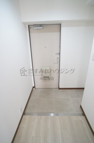 デイグランシエルの玄関|参考、同建物・反転間取りの号室