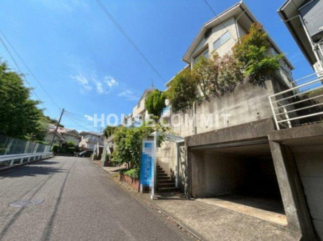 宗吾４丁目　売戸建ての前面道路含む現地写真