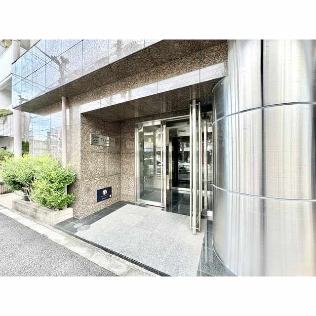 Ｔ’ｓ　ｇａｒｄｅｎ西台のエントランス