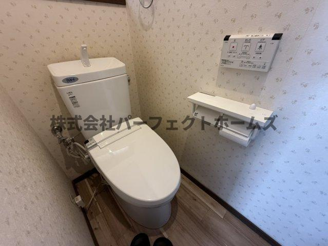 養父丘2丁目戸建　賃貸のトイレ|トイレもきれいです