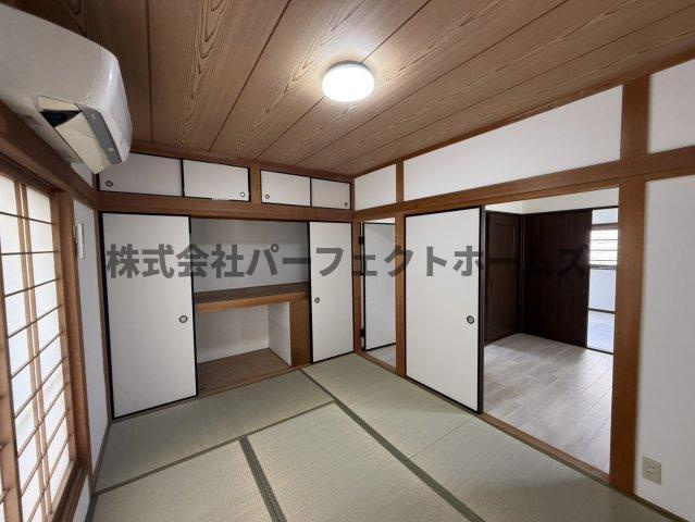 養父丘2丁目戸建　賃貸の和室|和室があると、家にあたたかい雰囲気が生まれます