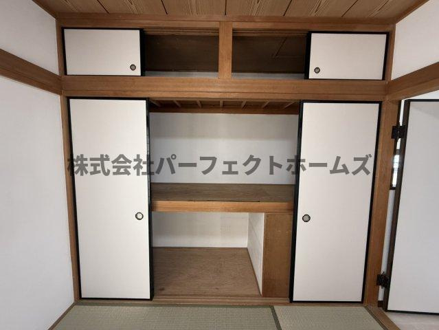 養父丘2丁目戸建　賃貸の収納|小物を収納するのに便利です