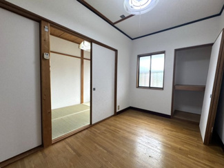 【洋室】 | 紫野下門前町貸家