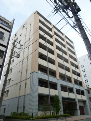 フォンターナ入谷の外観