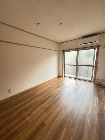 堀江コーポラス1号棟の寝室