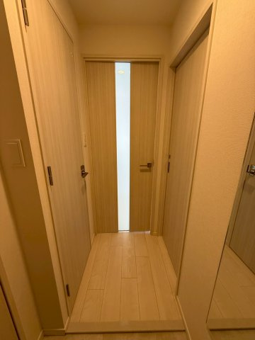 【玄関】 | スプランディッド新大阪VIII