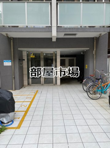 グランフォース秋葉原のエントランス