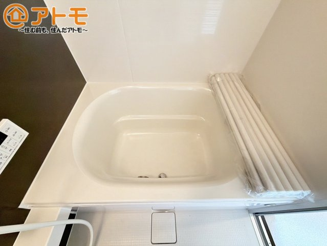 【浴室】 | 富士宮市羽鮒　中古戸建て　全1棟