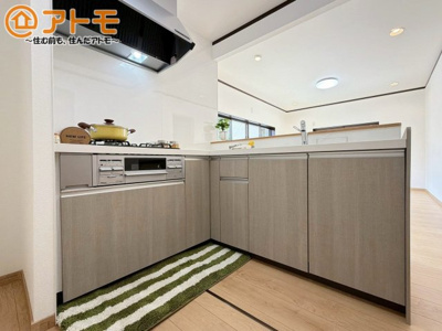 【キッチン】 | 富士宮市羽鮒　中古戸建て　全1棟