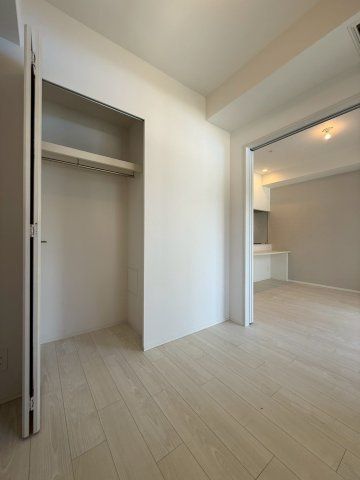 【洋室】 | スプランディッド新大阪VIII