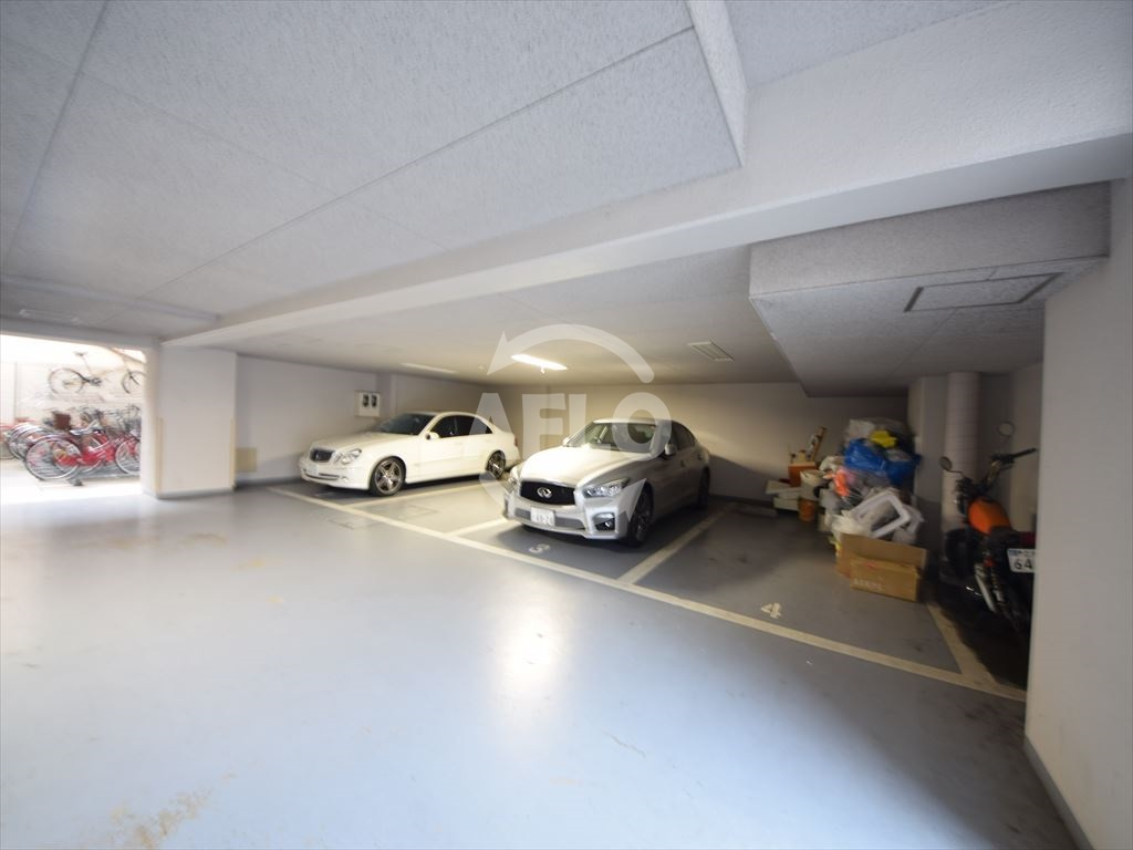 S-RESIDENCE 学園坂の駐車場|S-RESIDENCE 学園坂　駐車場