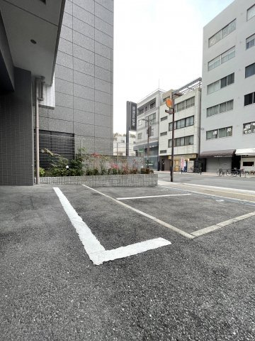エスリード難波サウスの駐車場|エスリード難波サウス　駐車場